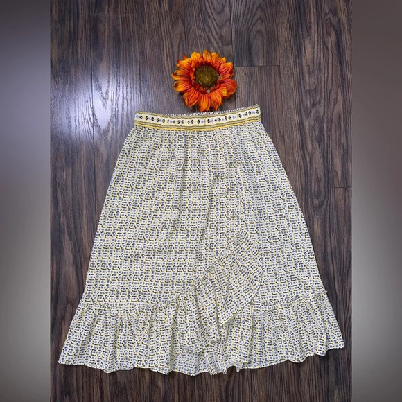 🦋B2G1🦋MAX STUDIO Yellow Peasant Skirt | SMALL | NWT - Picture 3 of 9